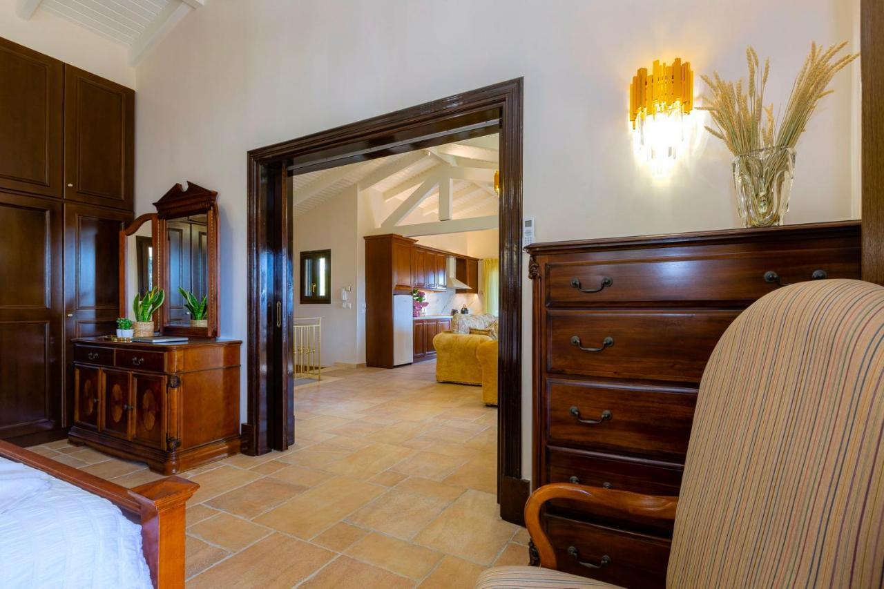 קאסיופי Solaris Methea- Luxury Central Villa By The Castle מראה חיצוני תמונה