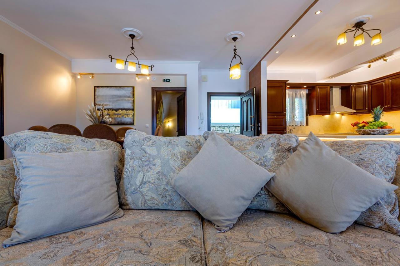 קאסיופי Solaris Methea- Luxury Central Villa By The Castle מראה חיצוני תמונה